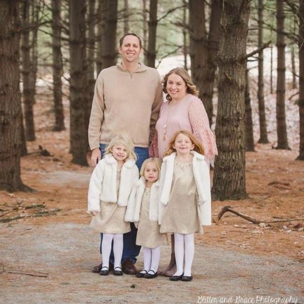 Meet your Posher, Elissa